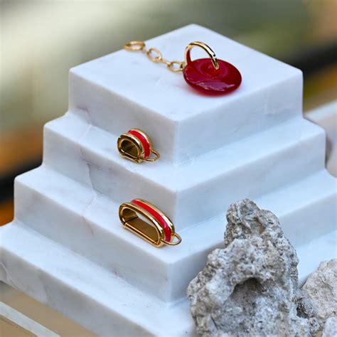 About Dorne Jewelry .